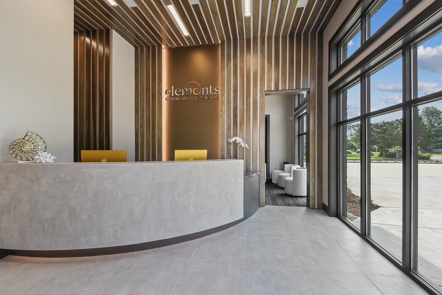 clinic frontdesk - elements dental spa